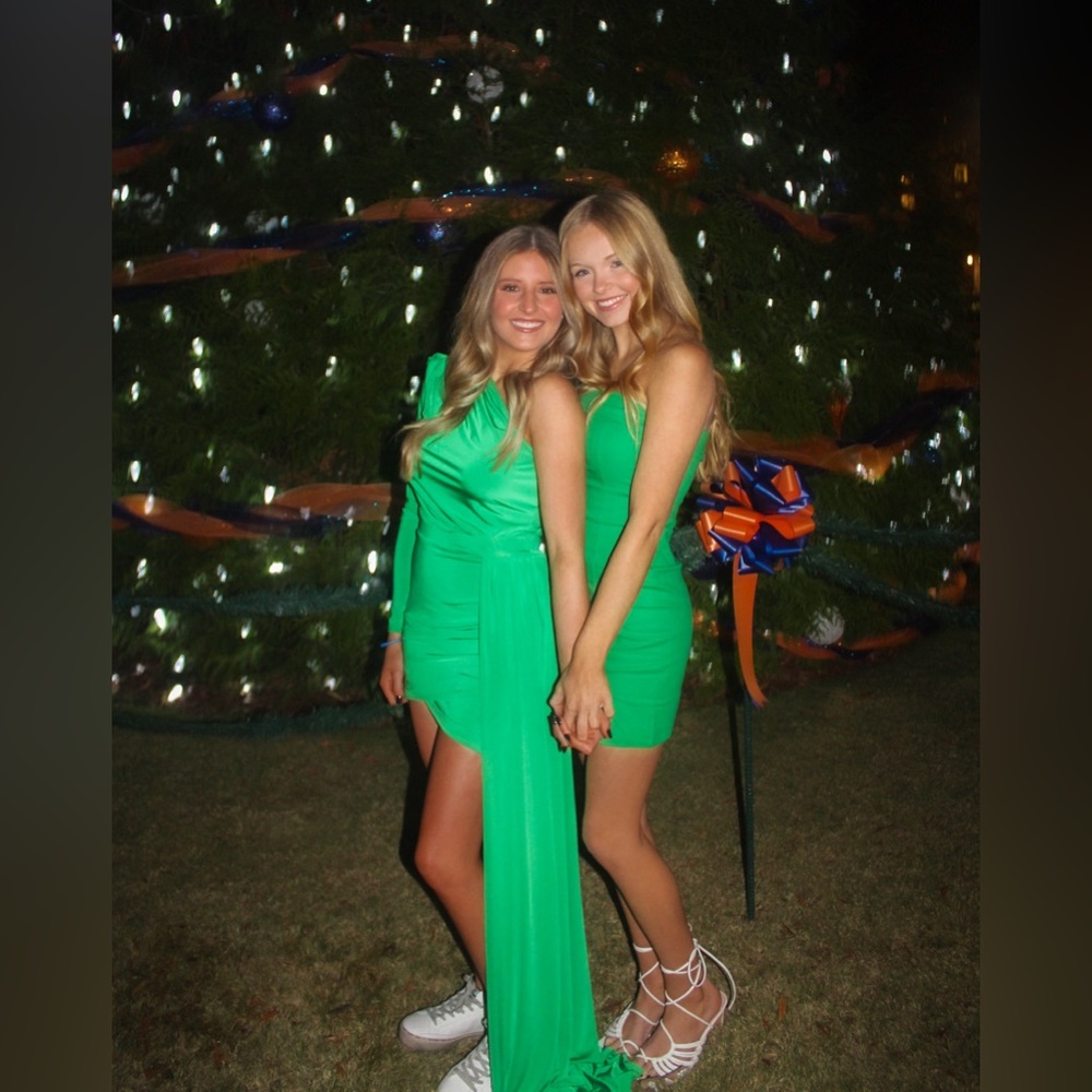 One shoulder dress